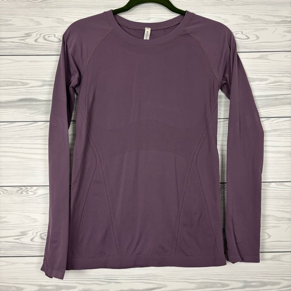 Athleta Tops - Athleta Momentum Top Long Sleeve Athleisure Size Small Purple